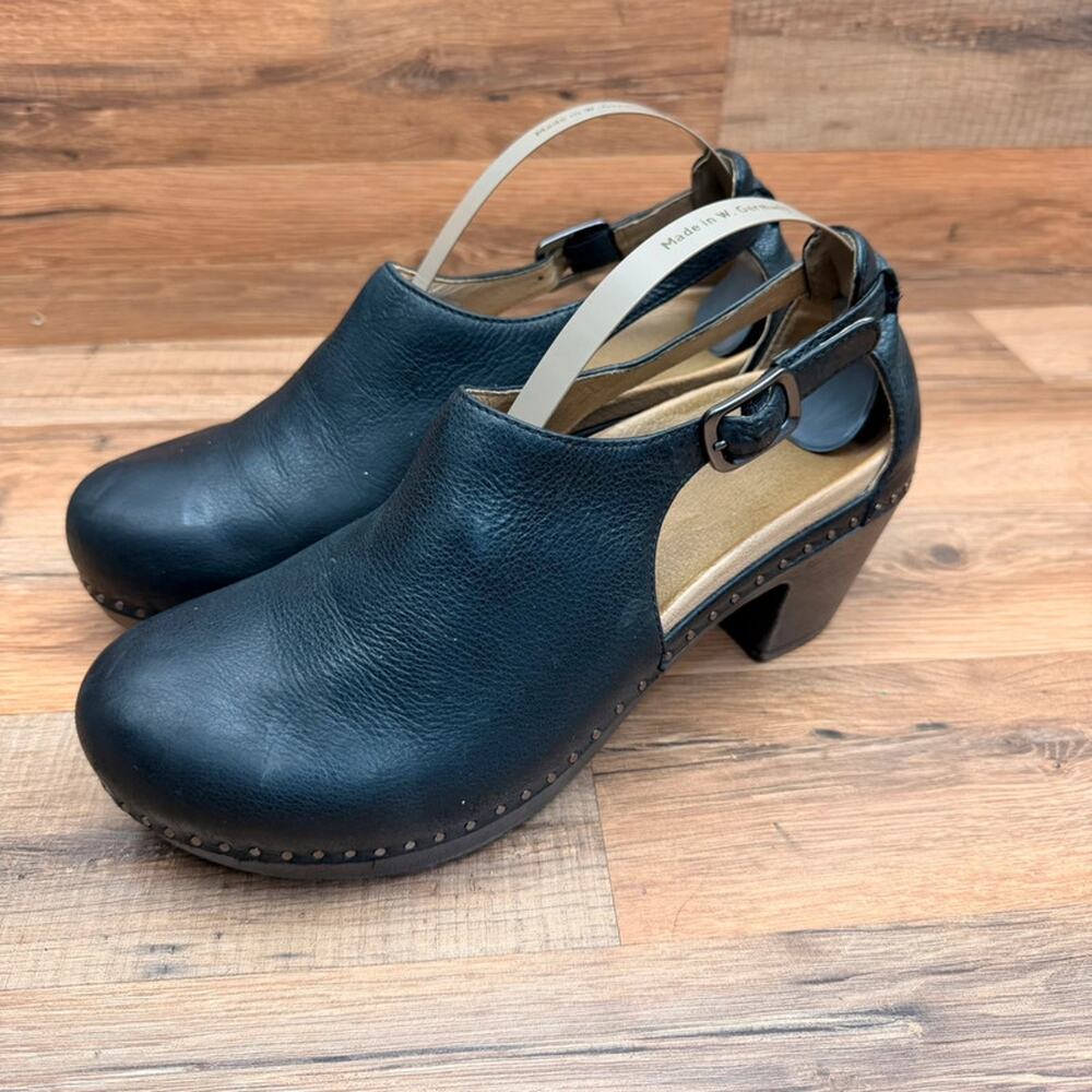 Dansko Sassy Clogs Women’s Size 10 Eu40 Black Leather Buckle Block Heel